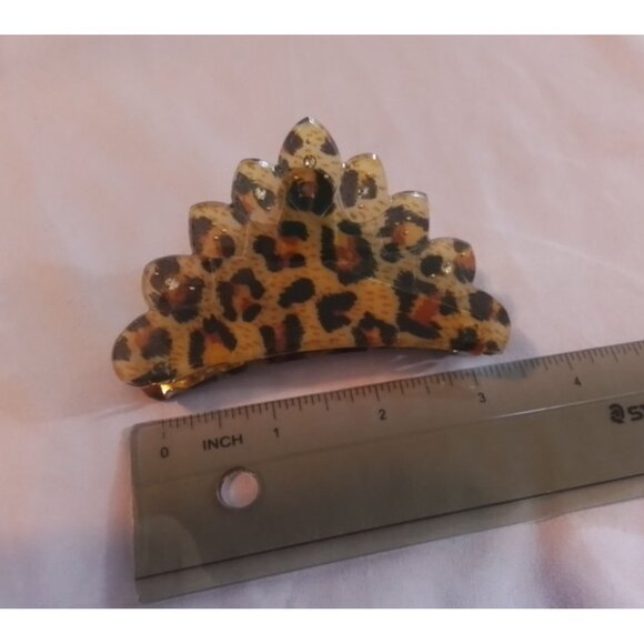 Leopard Print Hair Claw Clip For Women Large - Picture 3 of 3